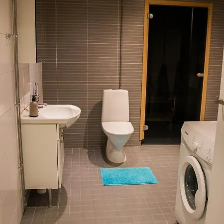 Kotimaailma Centerhouse * Лахти